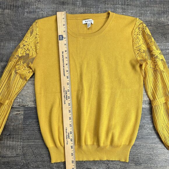 Wild Flower Embroidered Statement Sleeve Sweater Size Small Yellow - Picture 10 of 13